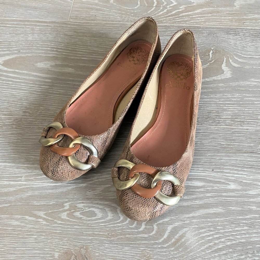 Vince Camuto Leather Flats, Size 6